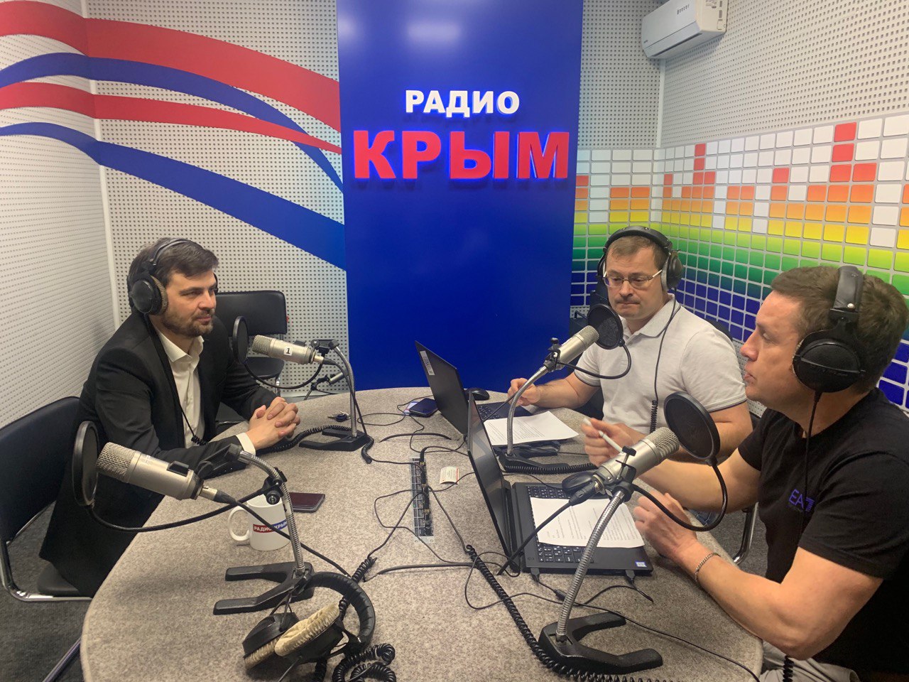 Радио турции. Радио Крым. Телевидение Крыма. Телекомпания Крым.