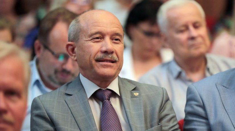 Аксёнов назначил Михайлова на должность министра Республики Крым