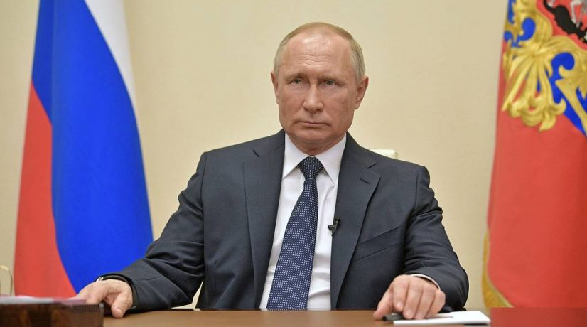 Владимир Путин объявил о продлении нерабочих дней  до конца апреля