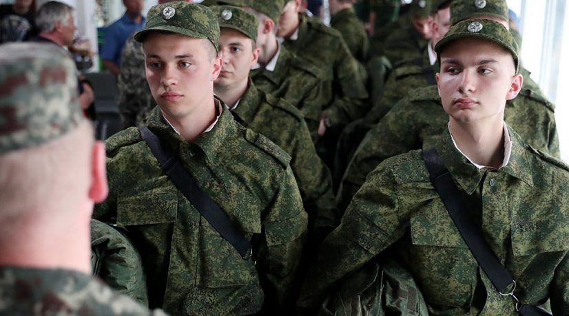 Военкоматы Крыма и Севастополя призовут на срочную службу более 3 тысяч