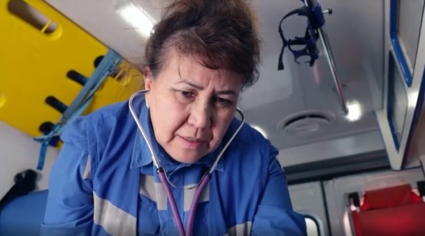 Журналисты ТРК «Крым» записали музыкальный клип «Люди в белых халатах»