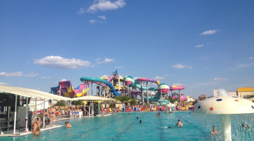 В Крыму с 1 июля снято ограничение на посещение спа-салонов, аквапарков и саун