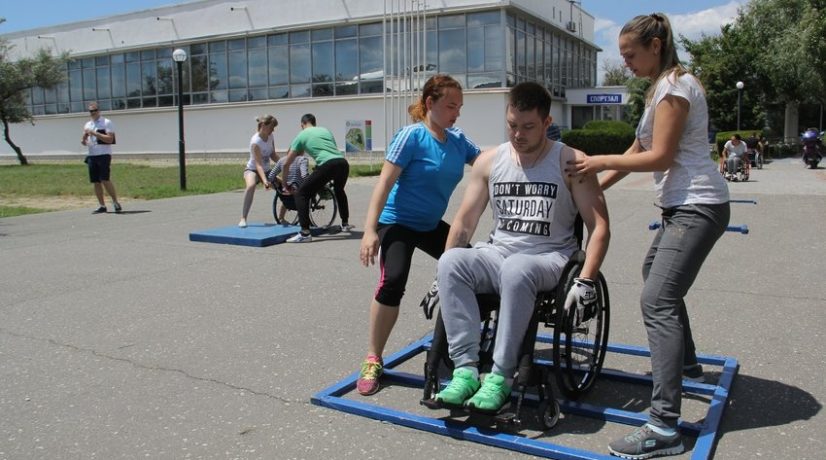 Дети-инвалиды из Москвы пройдут реабилитацию в Евпатории