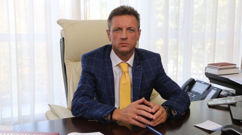 Александр Остапенко покинул пост министра здравоохранения Крыма