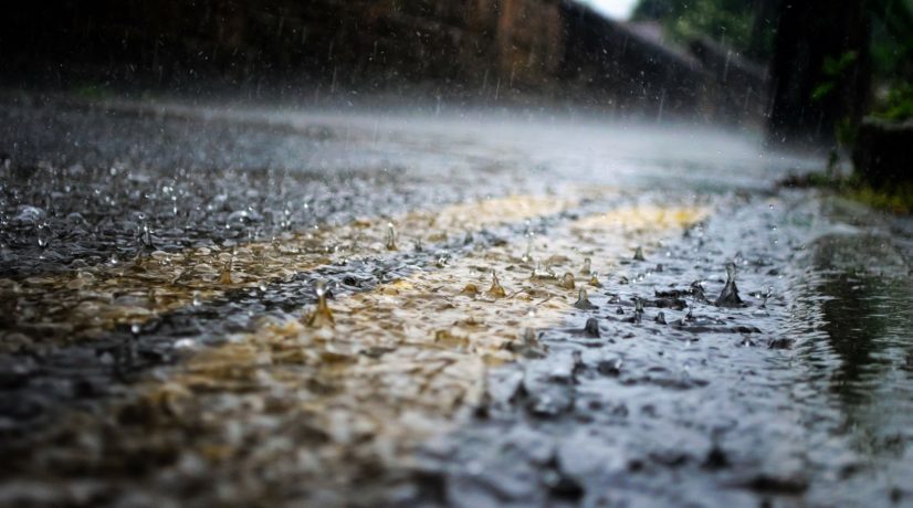 Симферополь накроет непогода: ожидаются сильные дожди и град