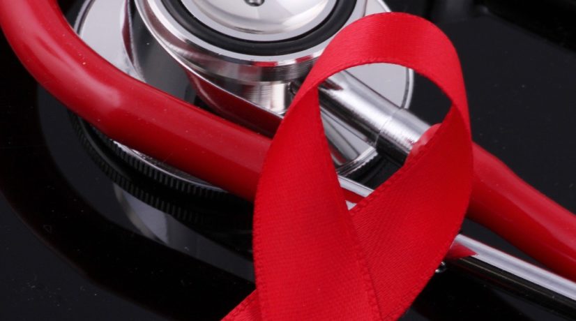 Специалист назвал главные условия прекращения ВИЧ-пандемии