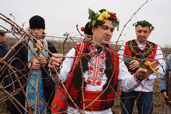 В феврале крымские болгары отметят народный праздник виноградарства и виноделов