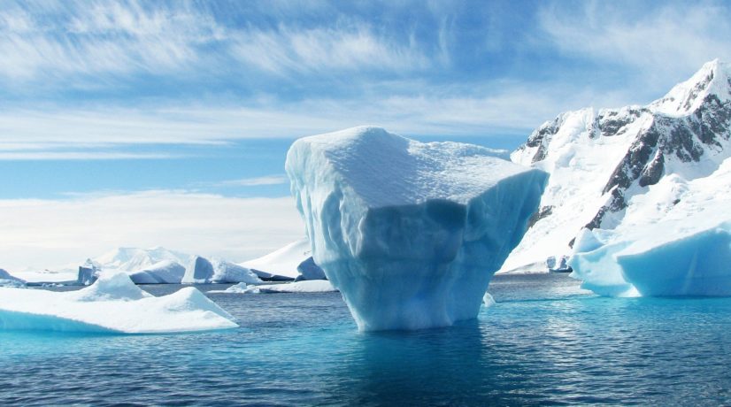 Климатолог рассказал, как часто от Антарктиды откалываются ледники