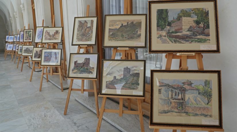 100 картин Бернштейна пополнили коллекцию Ливадийского дворца-музея