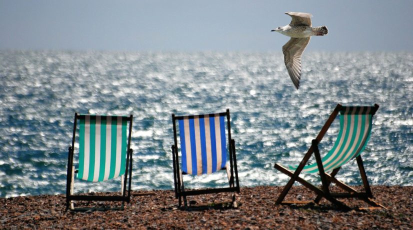 Можно ли отдыхать на крымских пляжах бесплатно