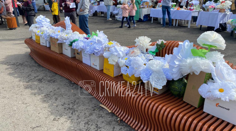 Благотворительная акция «Белый цветок» в Симферополе собрала более 400 тысяч рублей