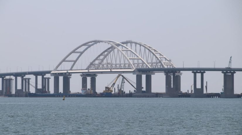 Крымский мост продолжает свою работу в штатном режиме