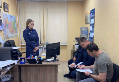 Трое полицейских из Симферополя подозреваются в получении взятки в 1 миллион рублей