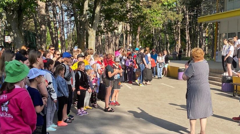 В Крым на отдых приехали 150 детей из Донецкой Народной Республики