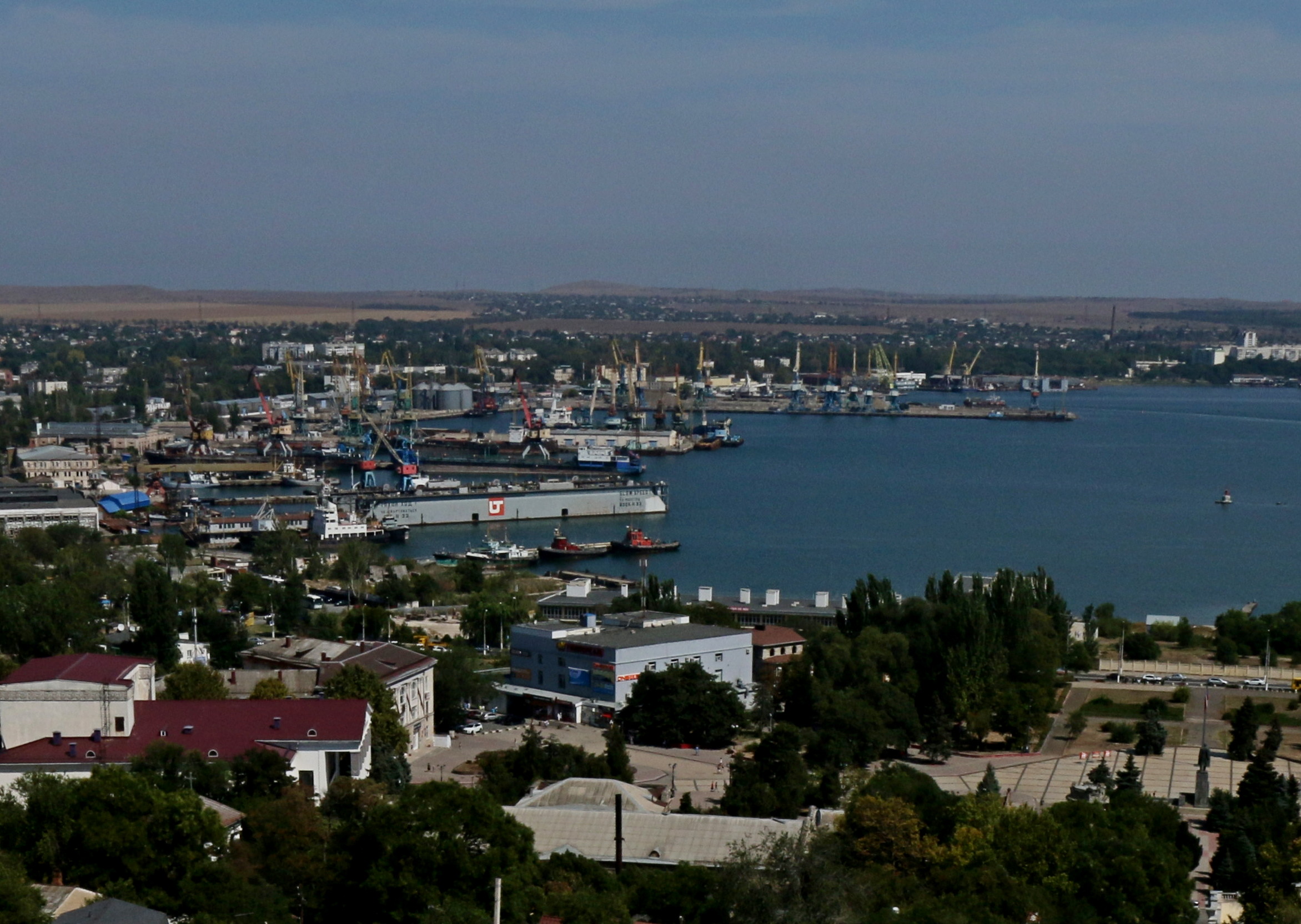 Азовский порт буквы сканворд. Порты Крыма. Порт на Азовском море 4 буквы.