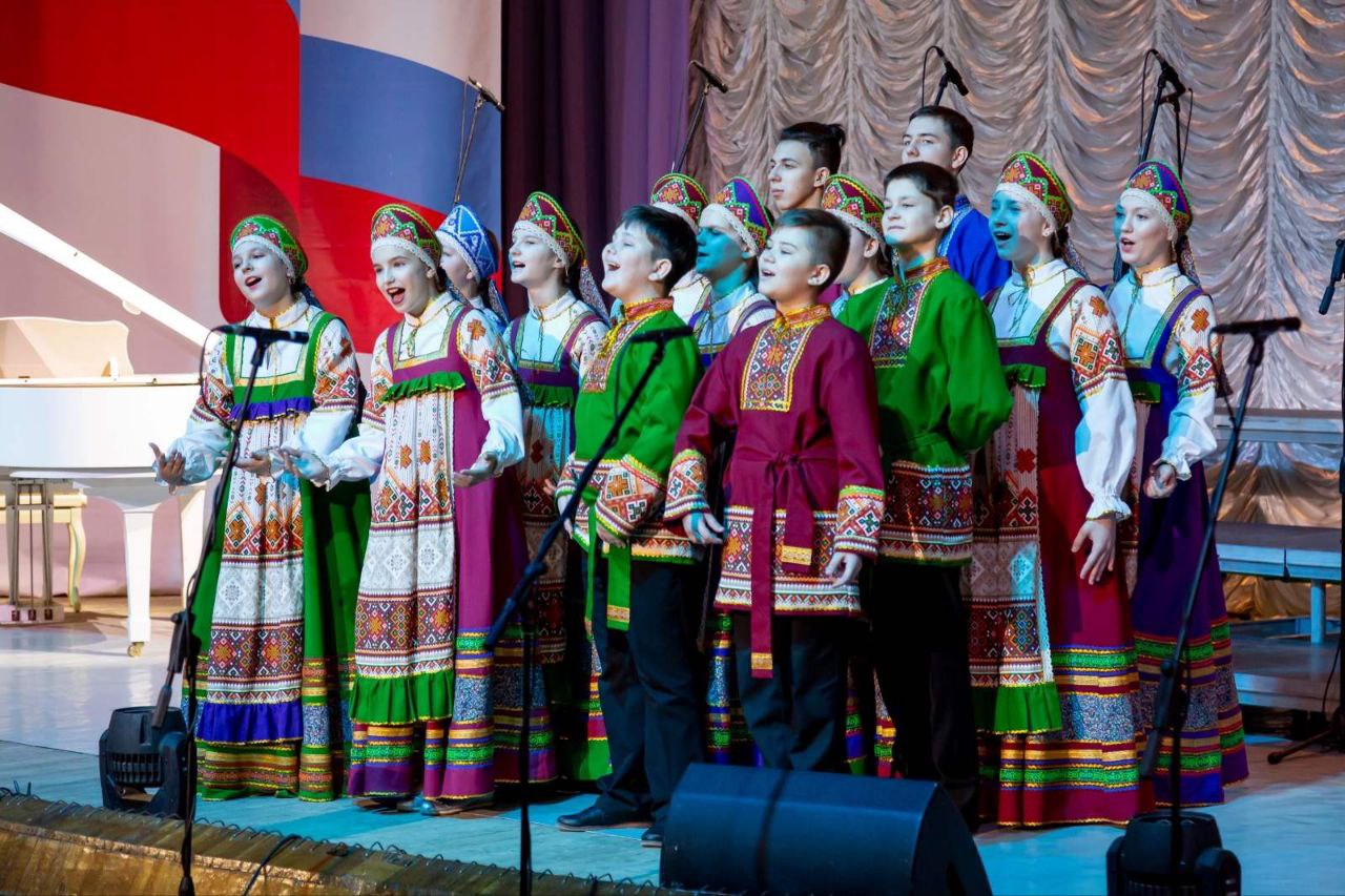 Конкурс вокальных и хоровых коллективов. Фольклорный ансамбль возрастные группы. Народный вокальный ансамбль. Мастер хора.