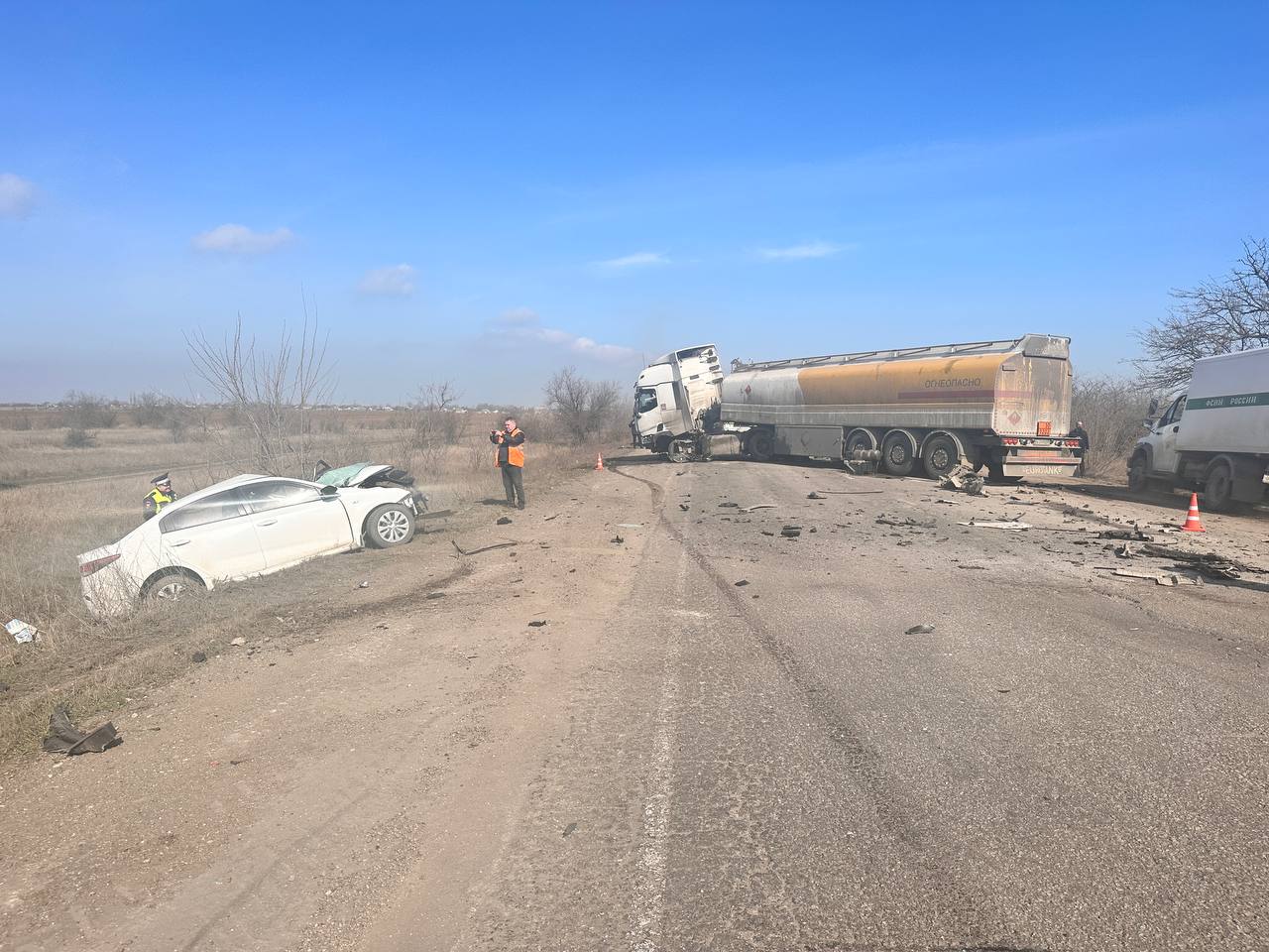 В Джанкойском районе Крыма в ДТП с грузовиком погиб водитель легковушки -  Радио Крым