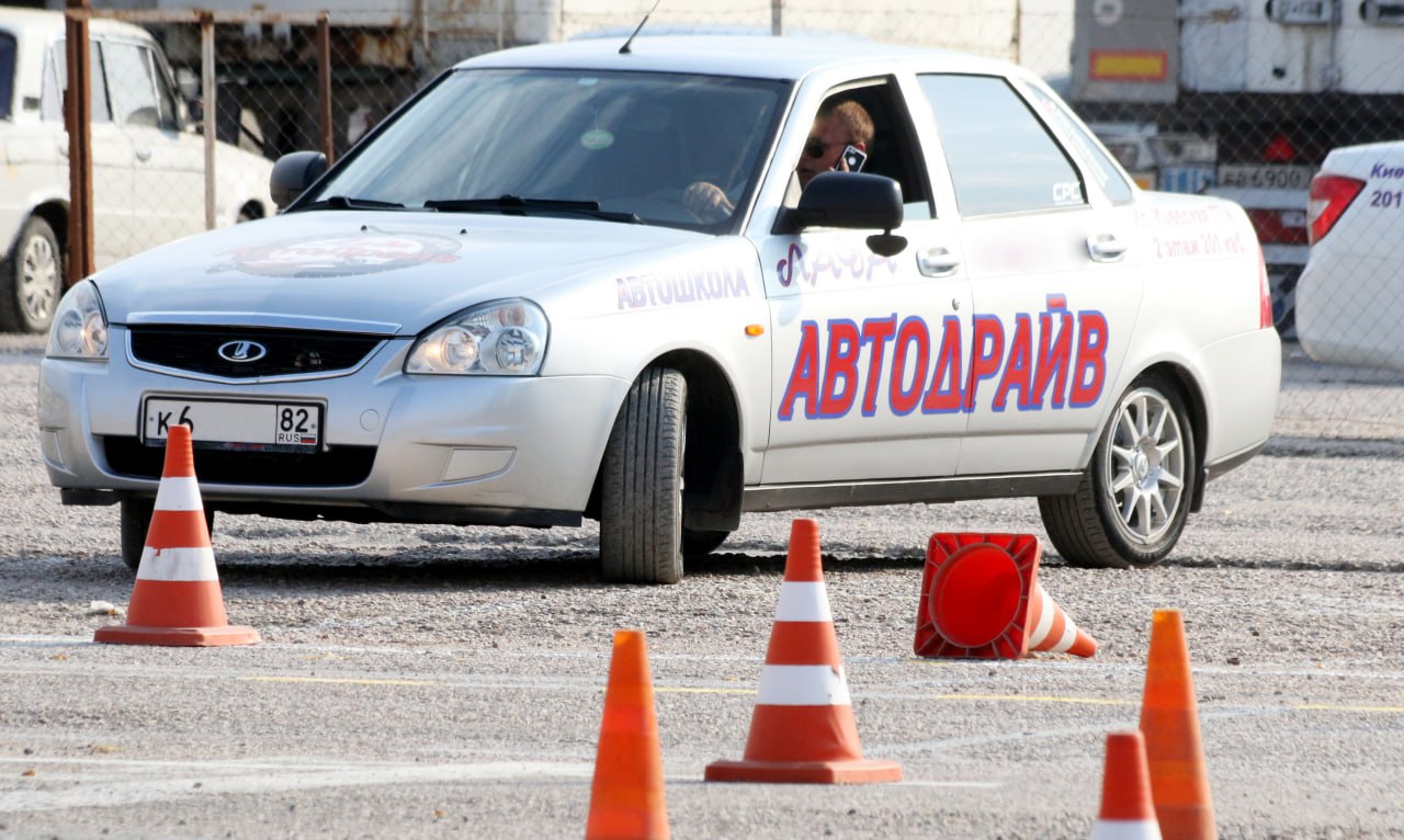 Директор автошколы рассказал, что изменится с 1 апреля в правилах сдачи на  права - Радио Крым